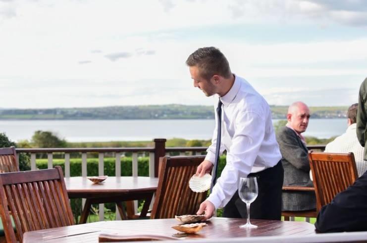 Keanes Of Curraheen, Bar, Restaurant & Accommodation ทราลี ภายนอก รูปภาพ